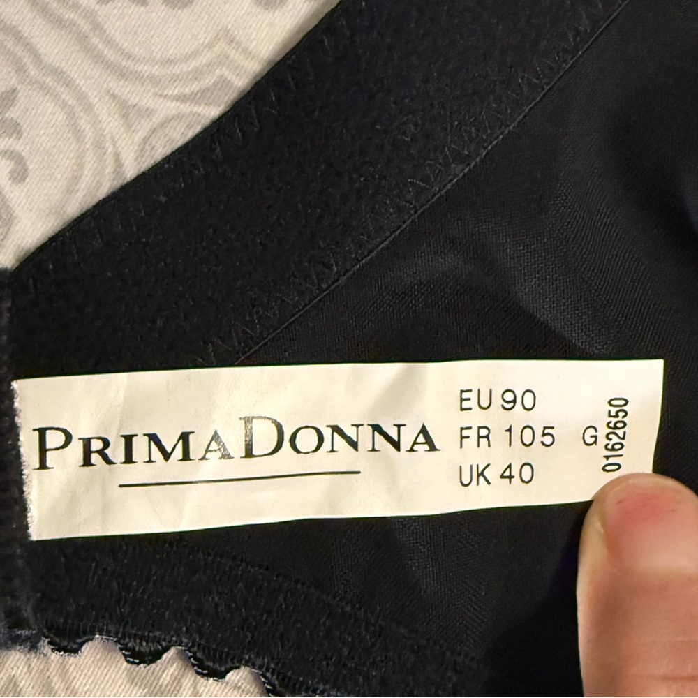 PrimaDonna Divine Seamless Non Padded Black Lace Bra Size 40G - Picture 13 of 13